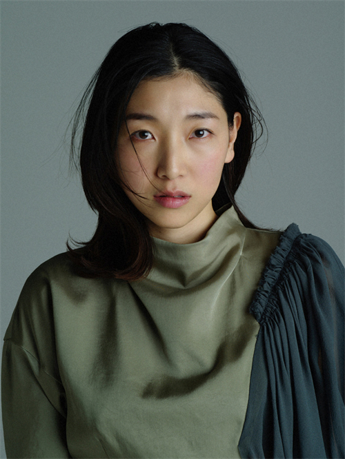 Sakura Andô – Người đẹp
